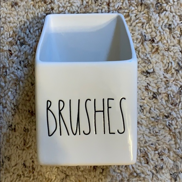 Rae Dunn Other - Rae Dunn brushes container